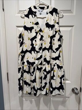 Nine West Black, White & Yellow Floral Tiered Women’s Dress